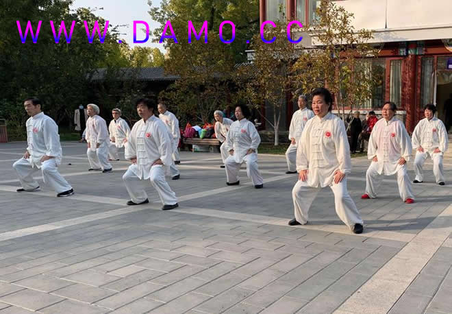 �ڹ�